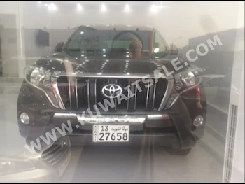 Toyota  TXL  Prado  2016  40,000  SUV  Automatic  6  Cloth  4WD  Gray  Gasoline