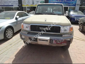 Toyota  LX  Land Cruiser  2015  61,000  SUV  Manual  6  Cloth  4WD  Beige  Gasoline