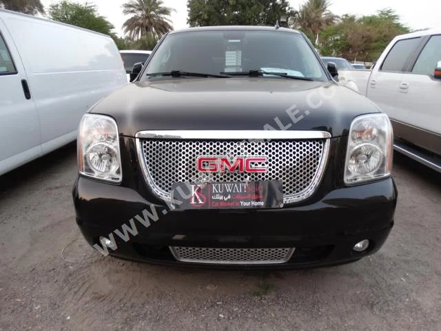 GMC  Denali  Yukon  2012  87,000  SUV  Automatic  8  Leather  RWD  Black  Gasoline