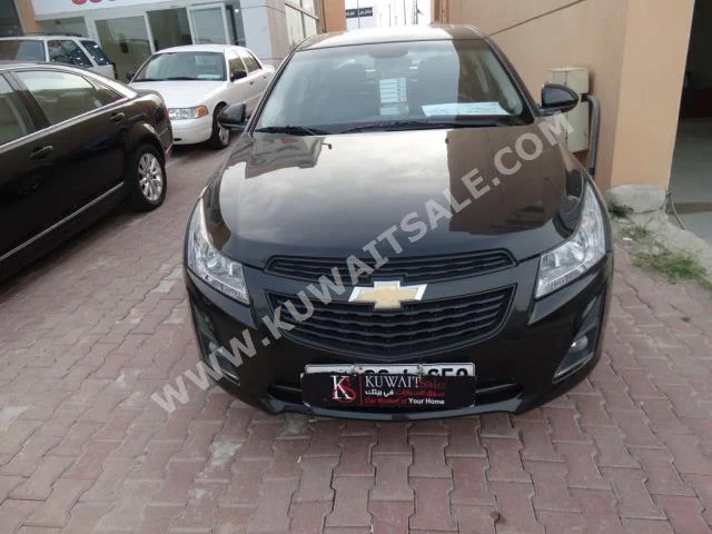 Chevrolet  Cruze  2013  100,000  Sedan  Automatic  4  Leather  RWD  Black  Gasoline