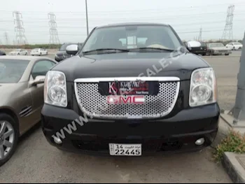 جي ام سي  يوكون  2008  200,000  اس يو في  اتوماتك  8  مخمل  دفع رباعي  أسود  بنزين