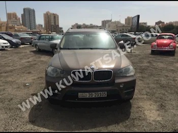 BMW  5  X-Series  2013  76,000  SUV  Automatic  6  Leather  4WD  Brown  Gasoline