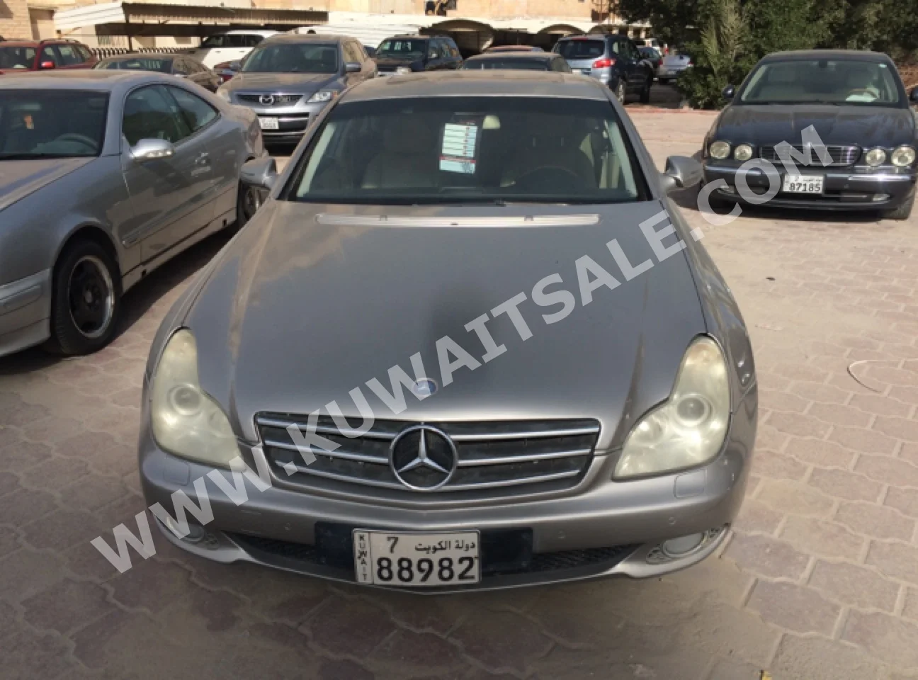 مرسيدس - بنز  500  سي ال اس - كلاس  2009  163,000  سيدان  اتوماتك  6  جلد  دفع خلفي  ذهبي  بنزين