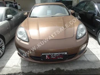 بورش  اس  بانميرا  2011  158,000  سيدان  اتوماتك  6  جلد  دفع خلفي  بني  بنزين