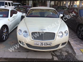بنتلي  جي تي سبيد  2009  58,000  كوبيه \ سبورت  اتوماتك  12  جلد  دفع خلفي  أبيض لؤلؤي  بنزين