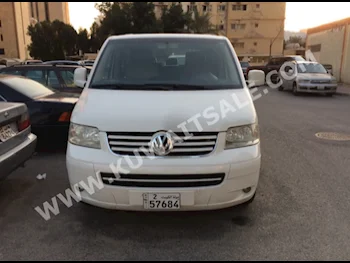فوكس واغن  ملتيفان  2006  182,000  فان \ باص  اتوماتك  6  جلد  دفع خلفي  أبيض  بنزين