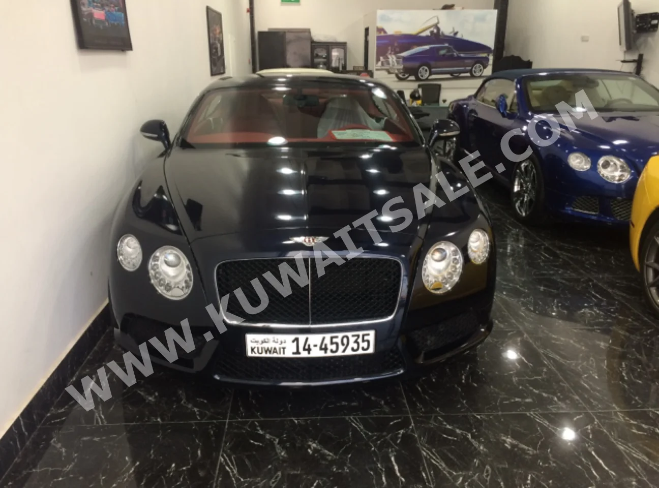 Bentley  GT Speed  2015  4,000  Coupe / Sport  Automatic  8  Leather  RWD  Dark Blue  Gasoline