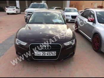 اودي  2.0 T  أي 5  2013  45,000  سيدان  اتوماتك  6  جلد  دفع رباعي  بني  بنزين