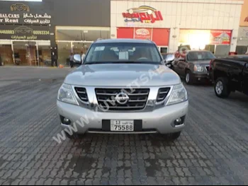 نيسان  اس اي  باترول  2016  40,000  اس يو في  اتوماتك  8  مخمل  دفع رباعي  فضي  بنزين