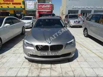 BMW  523i  5-Series  2012  200,000  Sedan  Automatic  6  Leather  RWD  Gold  Gasoline
