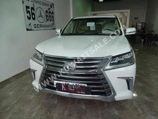 Lexus  570  LX  2017  9,000  SUV  Automatic  8  Leather  4WD  White  Gasoline