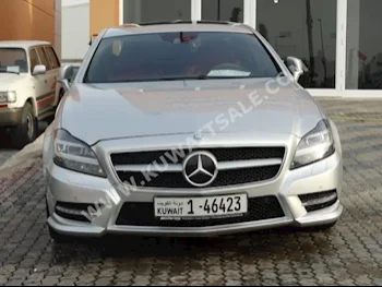 مرسيدس - بنز  500  سي ال اس - كلاس  2013  59,000  سيدان  اتوماتك  8  جلد  دفع خلفي  فضي  بنزين