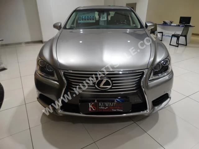 Lexus  460  LS  2015  19,000  Sedan  Automatic  8  Leather  RWD  Gray  Gasoline