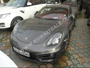 Porsche  S  Cayenne  2014  65,000  Coupe / Sport  Automatic  6  Leather  RWD  Gray  Gasoline