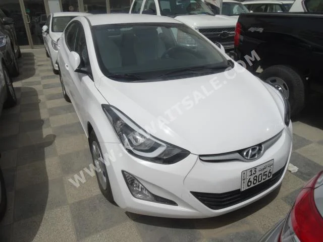 هيونداي  النترا  2016  15,000  سيدان  اتوماتك  4  مخمل  دفع أمامي  أبيض  بنزين