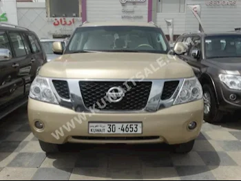 نيسان  اس اي  باترول  2013  77,000  اس يو في  اتوماتك  6  مخمل  دفع رباعي  ذهبي  بنزين