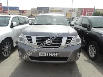 Nissan  Platinum  Patrol  2014  80,000  SUV  Automatic  8  Leather  4WD  Gray  Gasoline