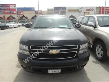 Chevrolet  LT  Tahoe  2009  180,000  SUV  Automatic  8  Cloth  4WD  Black  Gasoline