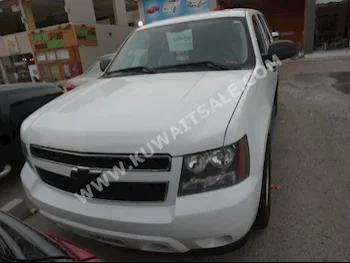 Chevrolet  Tahoe  2012  240,000  SUV  Automatic  8  Leather  4WD  White  Gasoline