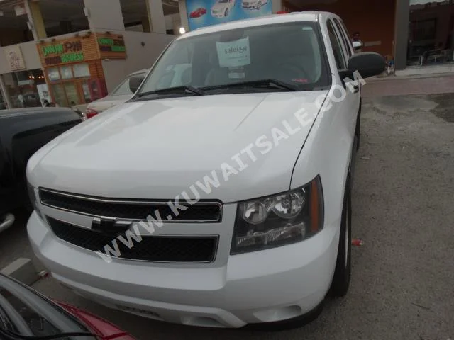Chevrolet  Tahoe  2012  240,000  SUV  Automatic  8  Leather  4WD  White  Gasoline
