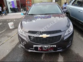 Chevrolet  LT  Cruze  2015  90,000  Sedan  Automatic  4  Leather  FWD  Gray  Gasoline