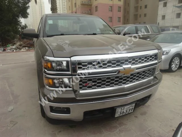 Chevrolet  LT  Silverado  2014  62,000  Pick Up  Automatic  8  Leather  RWD  Brown  Gasoline