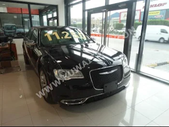 كرايسلر  300C  2015  0  سيدان  اتوماتك  8  جلد  دفع خلفي  أسود  بنزين