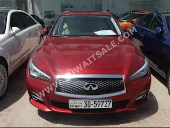 انفنيتي  50  كيو  2014  37,000  سيدان  اتوماتك  6  جلد  دفع خلفي  عنابي  بنزين