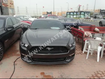 Ford  GT  Mustang  2015  13,000  Coupe / Sport  Manual  8  Leather  RWD  Gray  Gasoline