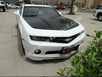 شفروليه  كمارو  2013  60,000  كوبيه \ سبورت  اتوماتك  6  مخمل  دفع خلفي  أبيض  بنزين