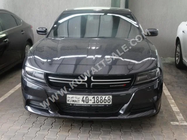 دودج  تشارجر  2015  79,000  سيدان  اتوماتك  6  جلد  دفع خلفي  رمادي  بنزين