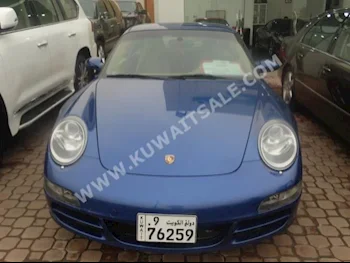 بورش  جي تي  كاريرا  2006  87,000  كوبيه \ سبورت  اتوماتك  6  جلد  دفع خلفي  أزرق غامق  بنزين
