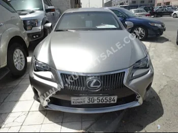 لكزس  350  ار سي  2015  80,000  كوبيه \ سبورت  اتوماتك  6  جلد  دفع خلفي  فضي  بنزين