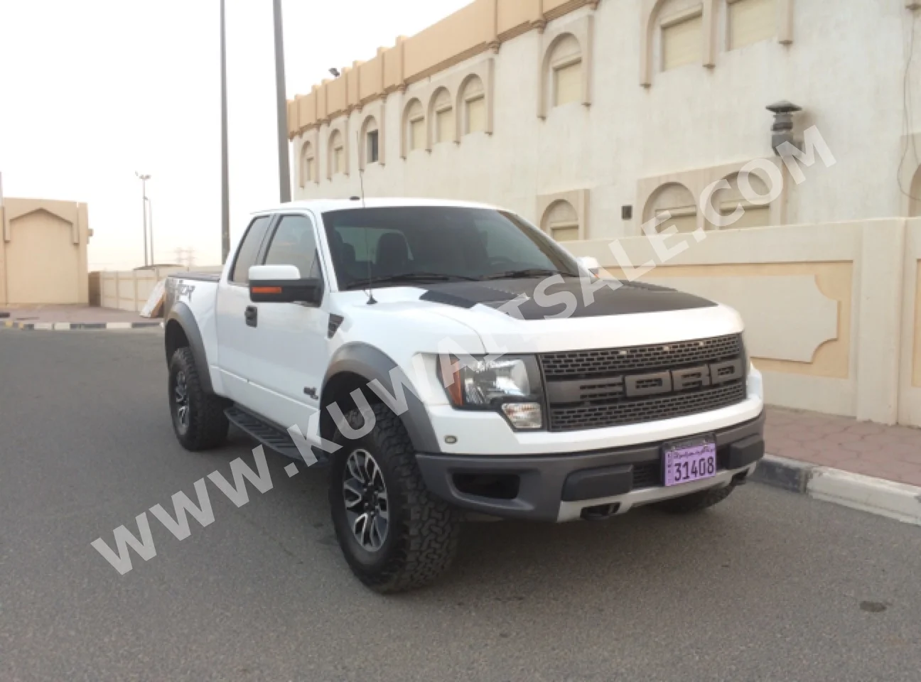 Ford  F150  Raptor  2012  110,000  Pick Up  Automatic  8  Leather  RWD  White  Gasoline