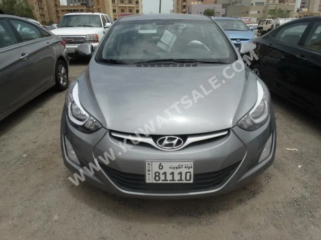 هيونداي  النترا  2015  58,000  سيدان  اتوماتك  4  مخمل  دفع أمامي  فضي  بنزين