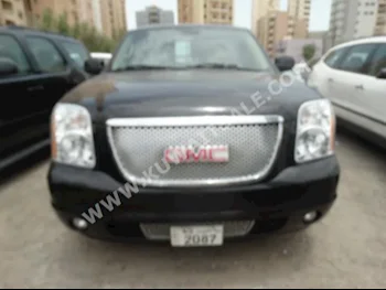 جي ام سي  يوكون  2010  207,000  اس يو في  اتوماتك  8  مخمل  دفع رباعي  أسود  بنزين