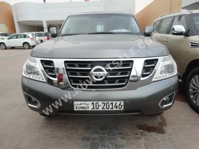 Nissan  SE  Patrol  2014  123,000  SUV  Automatic  8  Leather  4WD  Gray  Gasoline