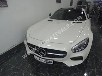 مرسيدس - بنز  AMG  جي تي اس  2015  10,000  كوبيه \ سبورت  اتوماتك  8  جلد  دفع خلفي  أبيض  بنزين