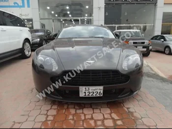 أستون مارتن  اس  فانتج  2012  40,000  كوبيه \ سبورت  اتوماتك  8  جلد  دفع خلفي  أسود  بنزين