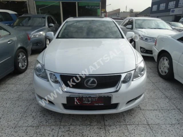 لكزس  460  جي اس  2009  160,000  سيدان  اتوماتك  8  جلد  دفع خلفي  أوف وايت  بنزين