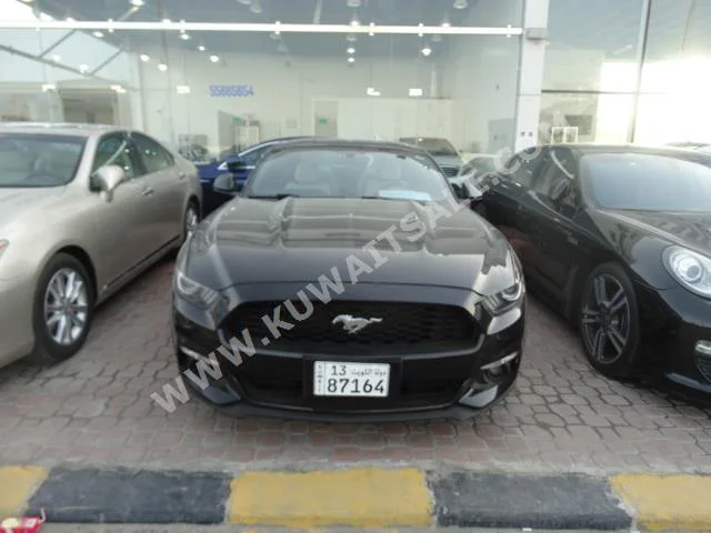 فورد  جي تي  موستانغ  2015  90,000  كوبيه \ سبورت  اتوماتك  6  جلد  دفع خلفي  أسود  بنزين