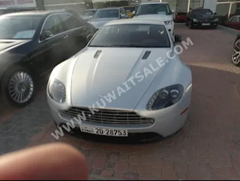 أستون مارتن  اس  فانتج  2012  41,000  كوبيه \ سبورت  اتوماتك  8  جلد  دفع خلفي  فضي  بنزين