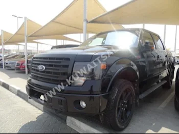 Ford  150  F  2014  53,000  Pick Up  Automatic  8  Leather/Chamois  4WD  Black  Gasoline