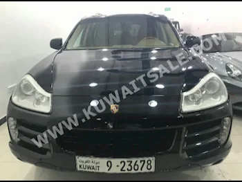 بورش  اس  كيان  2009  140,000  اس يو في  اتوماتك  6  جلد  دفع رباعي  أسود  بنزين