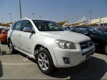 Toyota  Rav 4  2012  170,000  SUV  Automatic  4  Leather  4WD  White  Gasoline