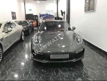 بورش  توربو  كاريرا  2014  83,000  كوبيه \ سبورت  اتوماتك  8  جلد  دفع خلفي  رمادي  بنزين