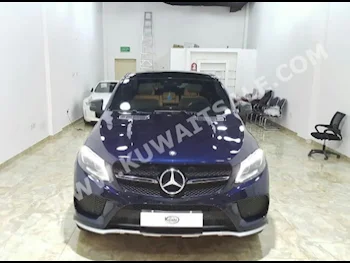 مرسيدس - بنز  45 اي ام جي  جي ال ايه  2017  13,000  اس يو في  اتوماتك  6  جلد  دفع رباعي  ازرق  بنزين