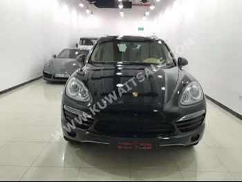 بورش  اس  كيان  2013  38,000  اس يو في  اتوماتك  6  جلد  دفع رباعي  أسود  بنزين