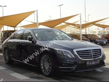 Mercedes-Benz  550 AMG  S-Class  2015  79,000  Sedan  Automatic  8  Leather  RWD  Black  Gasoline