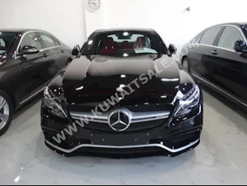 مرسيدس - بنز  63 AMG  سي - كلاس  2017  10,000  سيدان  اتوماتك  8  جلد  دفع خلفي  أسود  بنزين